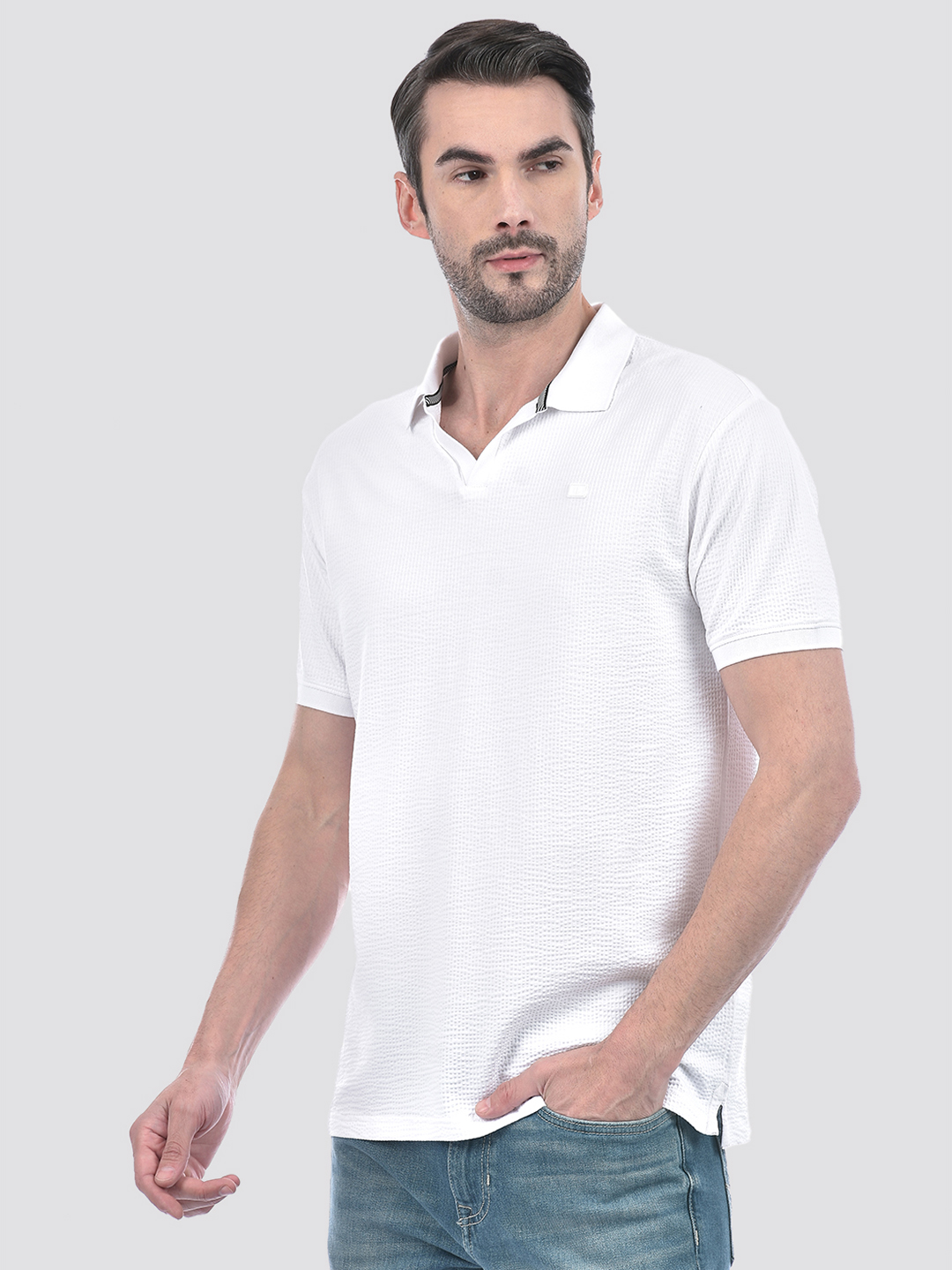 Numero Uno Men Solid White T-Shirt